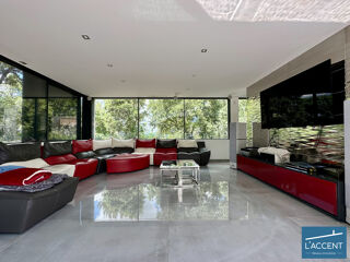  Villa à vendre 5 pièces 240 m²