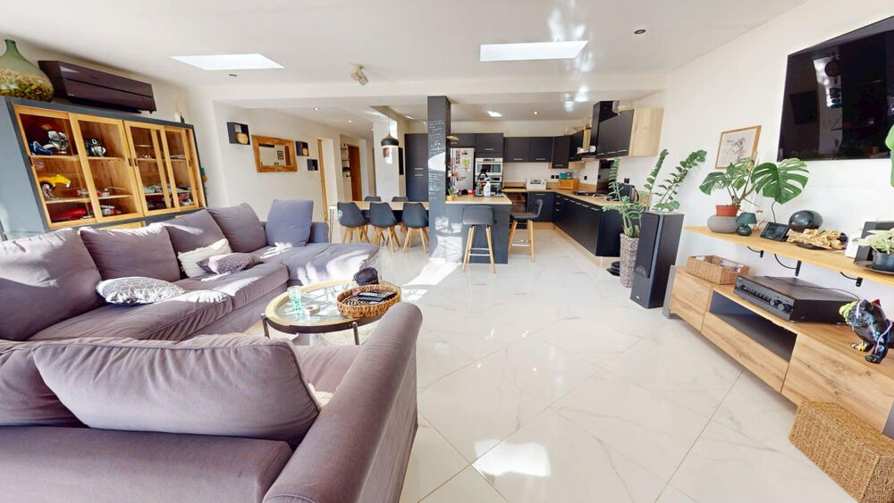 Vente Maison Maison Sigean 8 pièce(s) 214 m2 Sigean
