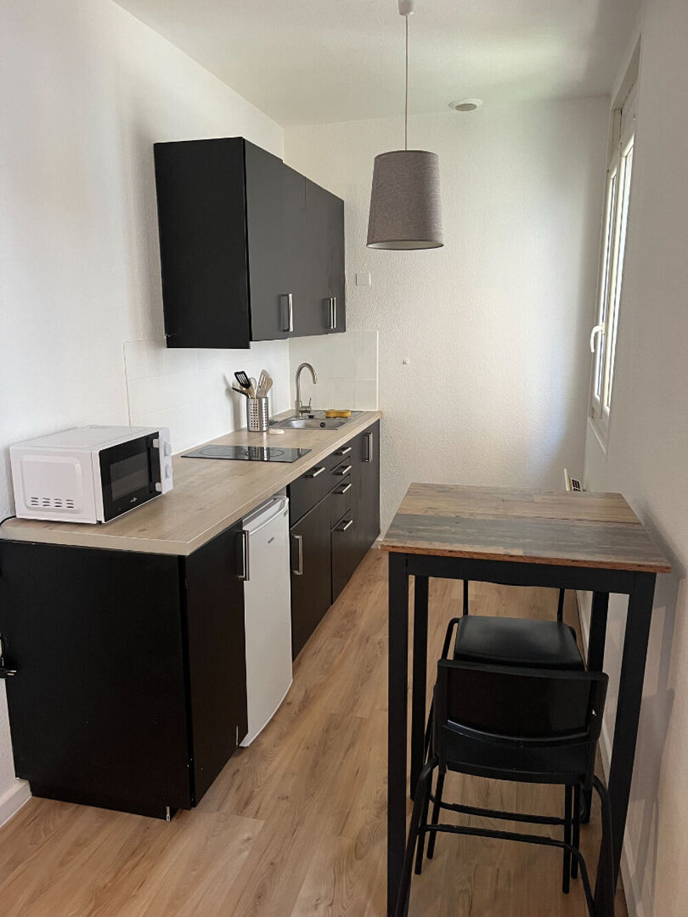 Location Appartement ST ETIENNE CENTRE VILLE / 4 RUE BROSSARD Saint-Étienne