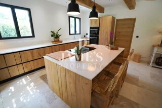  Maison � vendre 6 pi�ces 200 m�