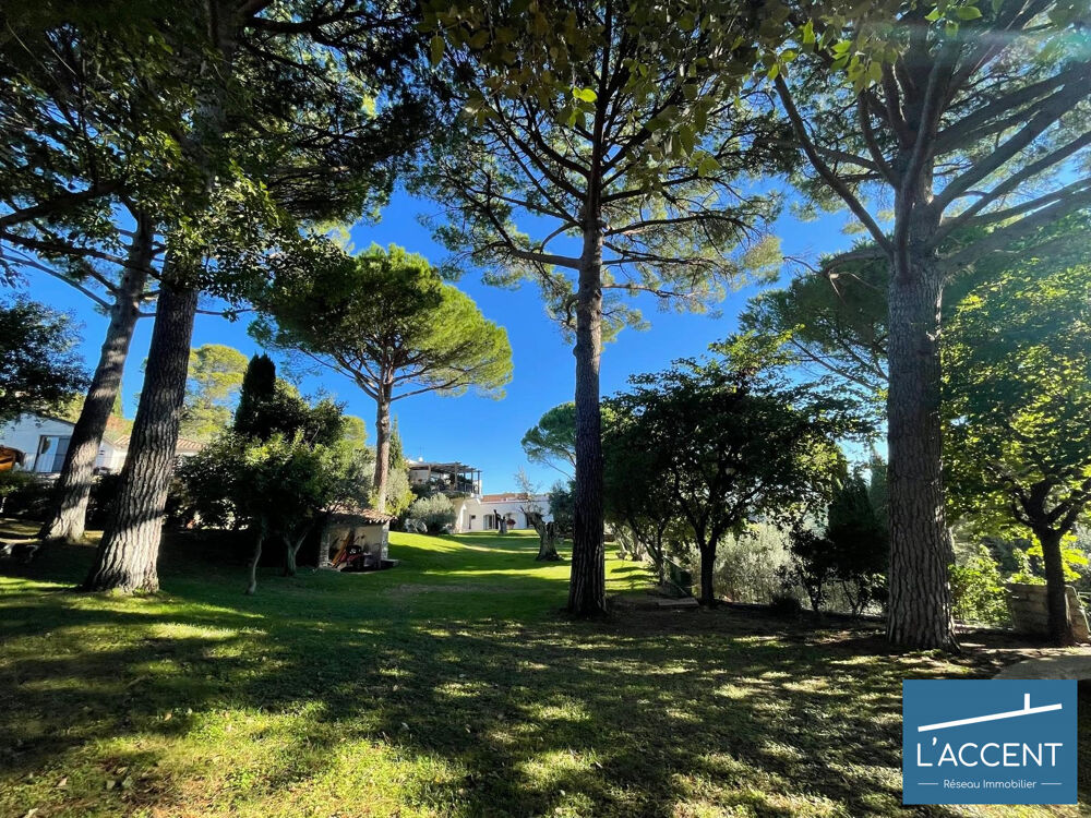 � vendre  Villa N�mes (30000)