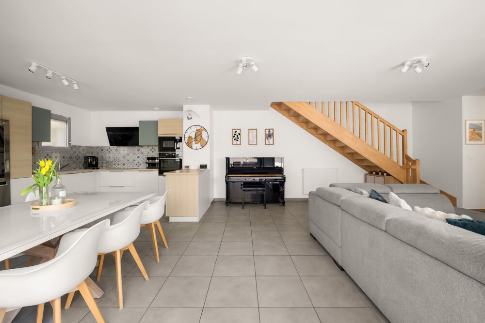 Vente Maison Maison récente en lotissement Chaponnay