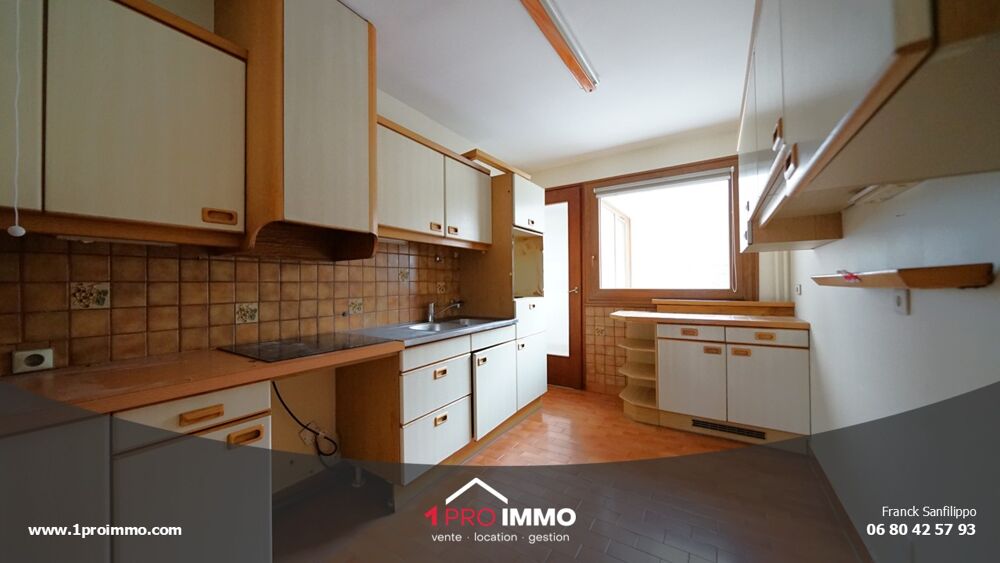 APPARTEMENT ACTUELLEMENT SOUS PROMESSE DE VENTE. Je....
