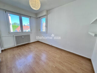  Appartement  vendre 4 pices 71 m
