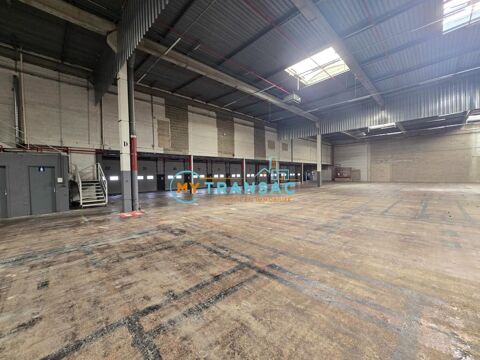   MY TRANSAC vous propose à la location une cellule d'Activité/Logistique de 4 065 m² avec Quai sur la commune de SAINT WITZ 