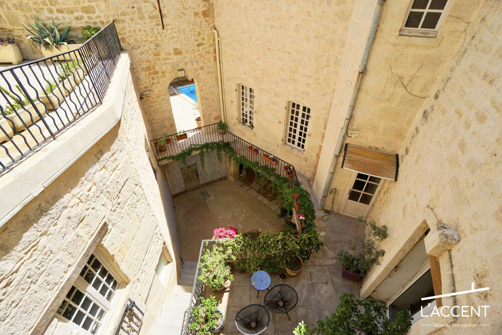 � vendre  Maison Saint-Gilles (30800)