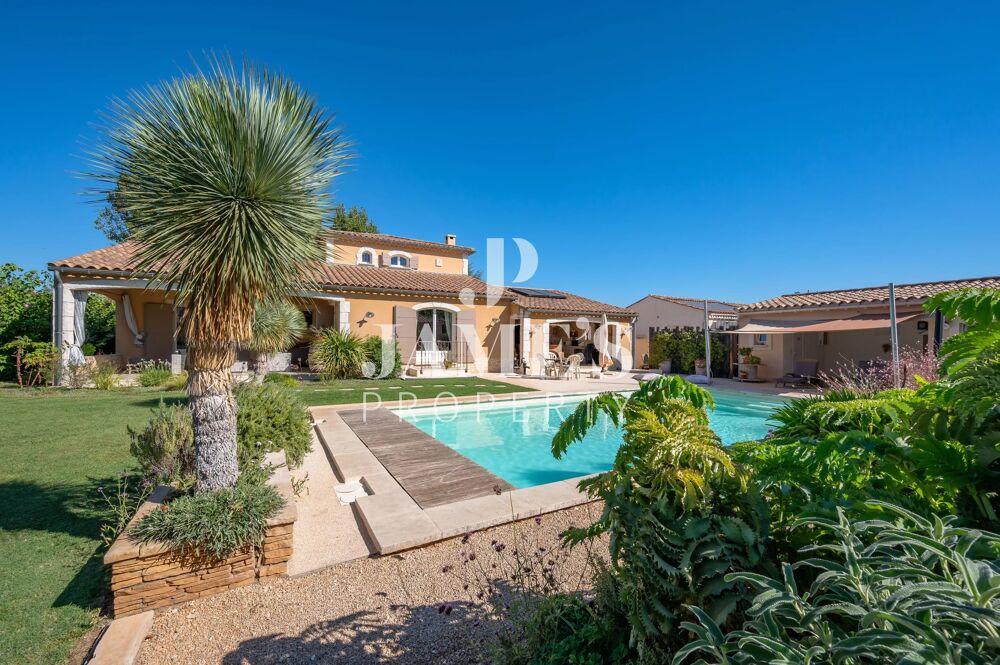 Vente Maison Maison avec piscine - À pied du centre Paradou Paradou