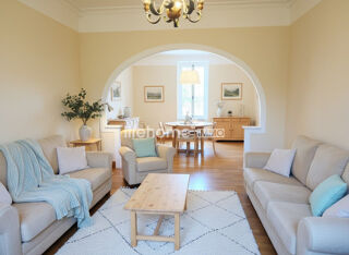  Maison � vendre 9 pi�ces 295 m�