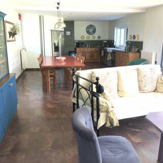  Maison � vendre 9 pi�ces 230 m�