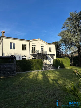  Maison à vendre 8 pièces 320 m²