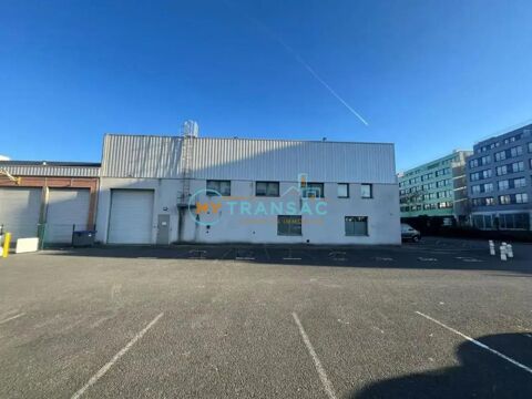   Lot 1 : A louer 1 188m² de locaux d'activité et de bureaux 