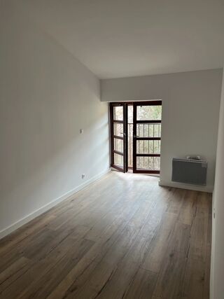 Appartement à louer 3 pièces 62 m²