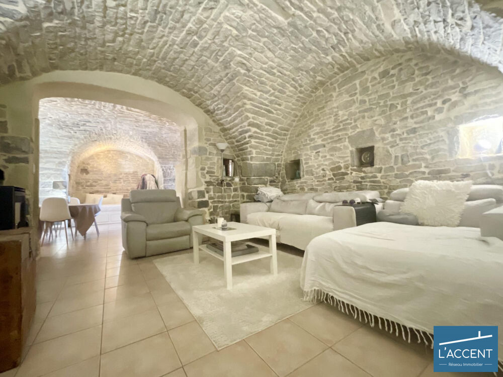 Charmante maison de village  144 m²  3 chambres + bureau