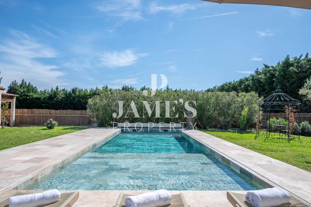 Maison de plain pied rénovée avec piscine - Proche Saint Rémy de Provence