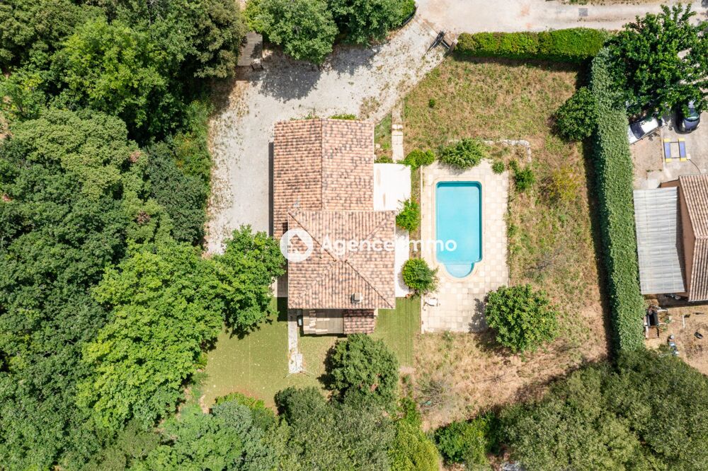 Vente Maison Maison 5 pièces Besse-sur-Issole Besse-sur-issole