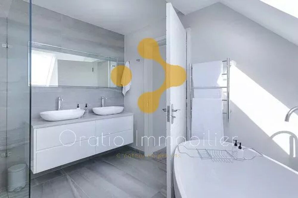 APPARTEMENT D'EXCEPTION EN 3EME ÉTAGE - ARCHAMPS (PROCHE GENÈVE)