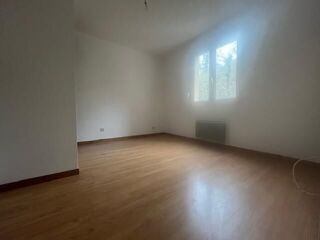  Appartement à louer 3 pièces 62 m²