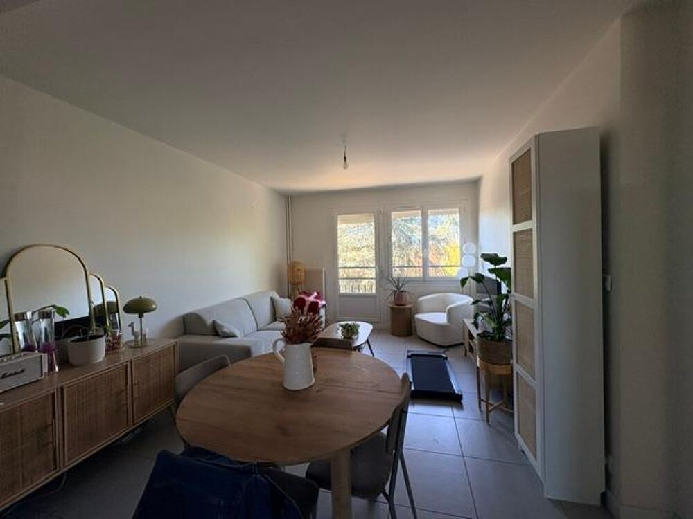 Location Appartement Location Appartement 51 m² à Bourg en Bresse 650 ¤ CC /mois Bourg-en-bresse