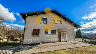  Immeuble à vendre 8 pièces 219 m²