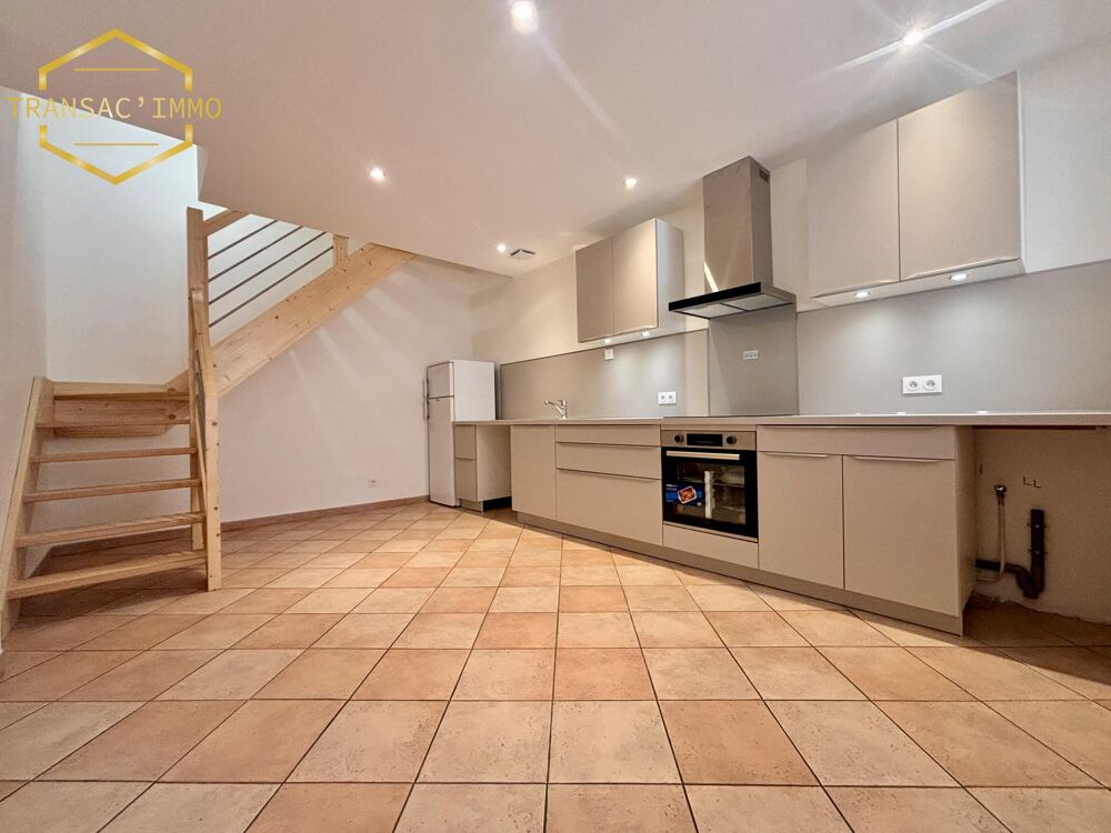 Situé en c?ur de ville, au sein d'une petite copropriété....