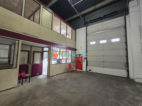   My Transac vous propose à la location des locaux d'activités et bureaux de 370m² et 392m² situés à Bondy 