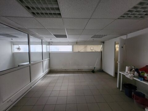   Murs commerciaux secteur Triangle-Comédie - 65,5 m² 