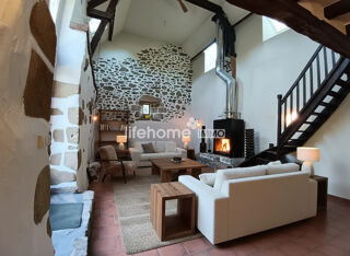  Maison � vendre 6 pi�ces 210 m�