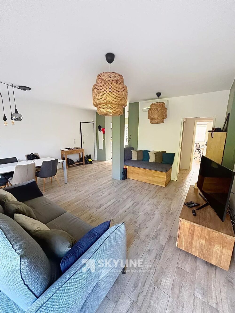 Vente Appartement Superbe T4 traversant de 96m2 + 12m2 d'extérieur, idéalement sit Marseille 12