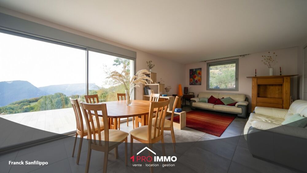 vente Maison - 7 pièce(s) - 160 m² Mont-Saint-Martin (38120)