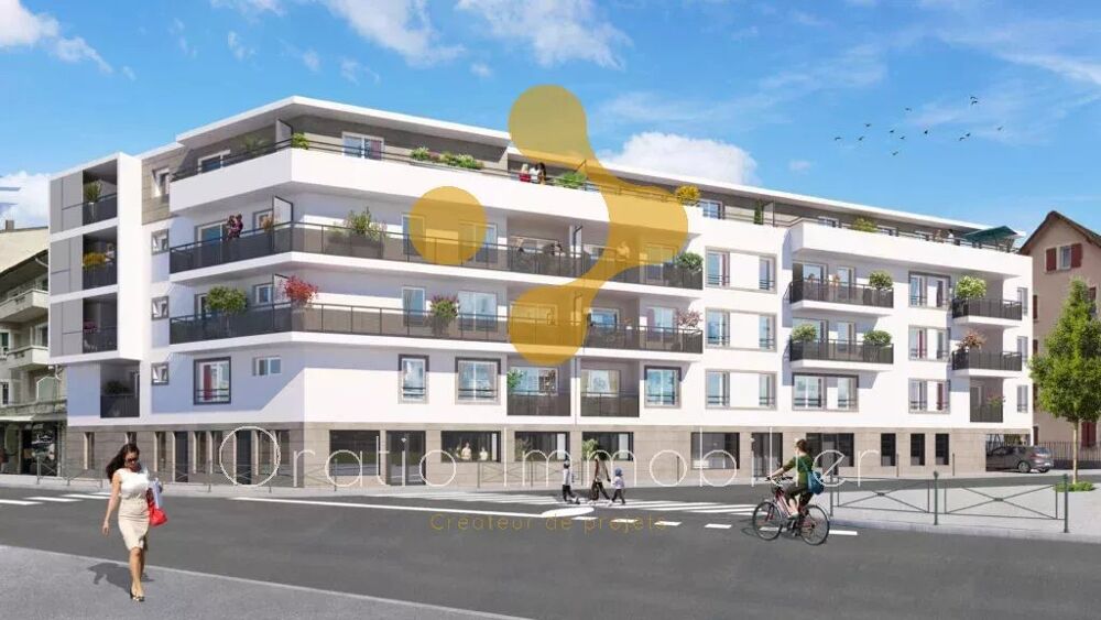 Appartement T4 en attique, au centre d' Annemasse