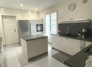  Maison � vendre 8 pi�ces 180 m�