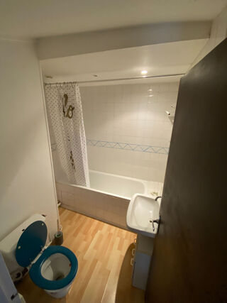  Appartement à louer 3 pièces 46 m²