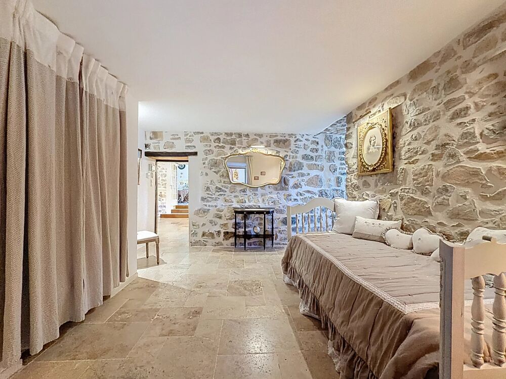 � vendre  Villa Saint-Maurice-d'Ard�che (07200)