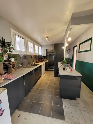  Maison � vendre 7 pi�ces 180 m�