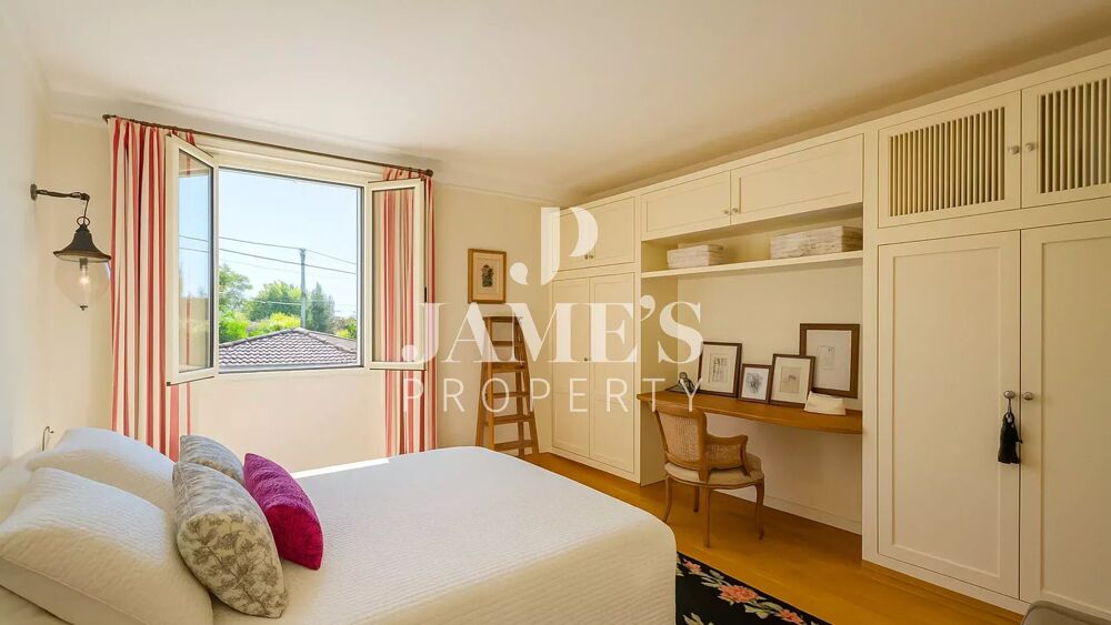 � vendre  Maison Fontvieille (13990)