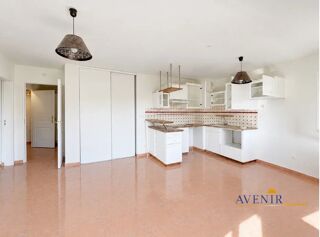 Location Appartement T2 RÉNOVÉ AVEC TERRASSE - MARSEILLE 12? Marseille 12
