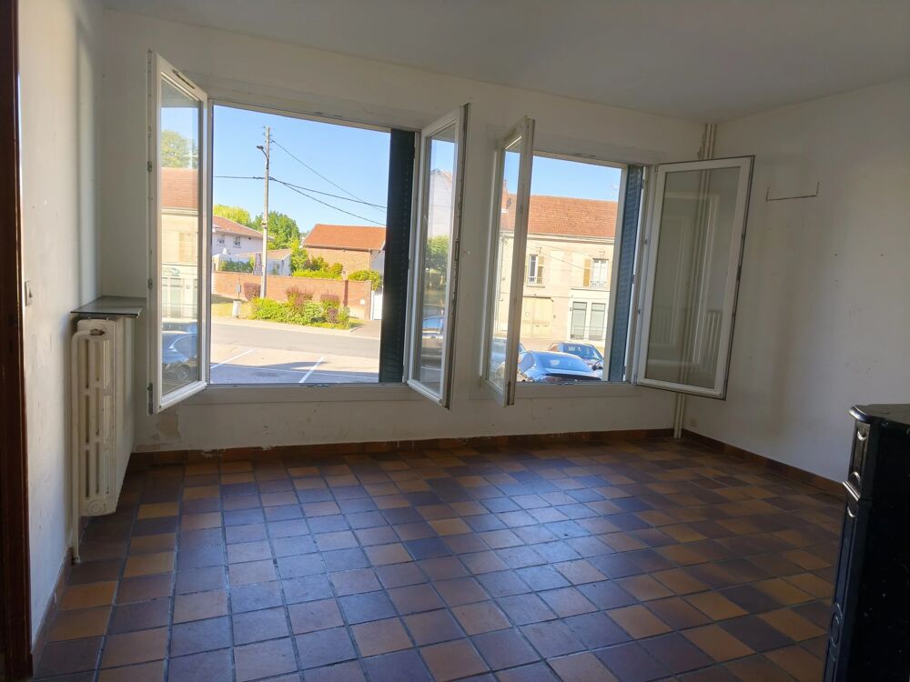 Vente Maison Baisse de prix: Maison 6 chambres+piscine. Sermaize-les-bains