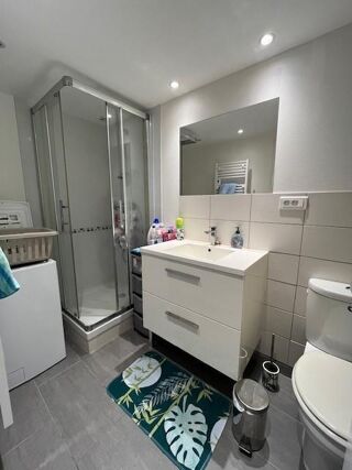  Appartement à louer 2 pièces 46 m²