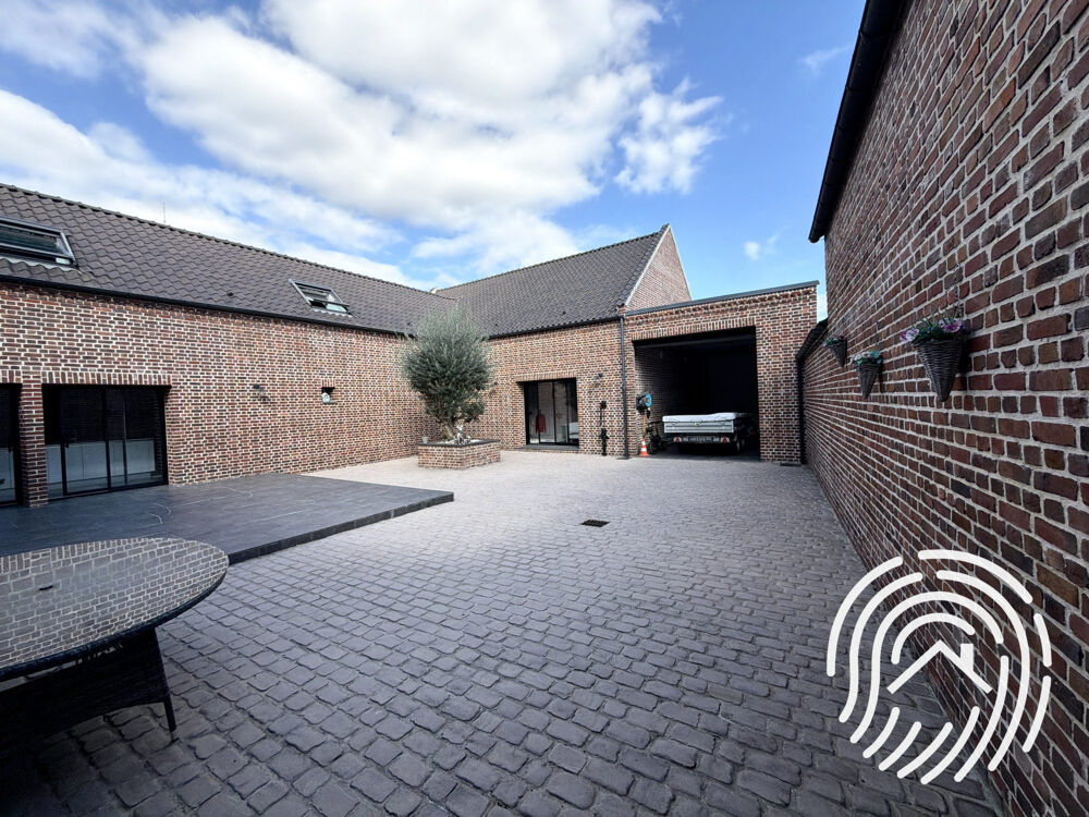 à vendre  Villa Fenain (59179)