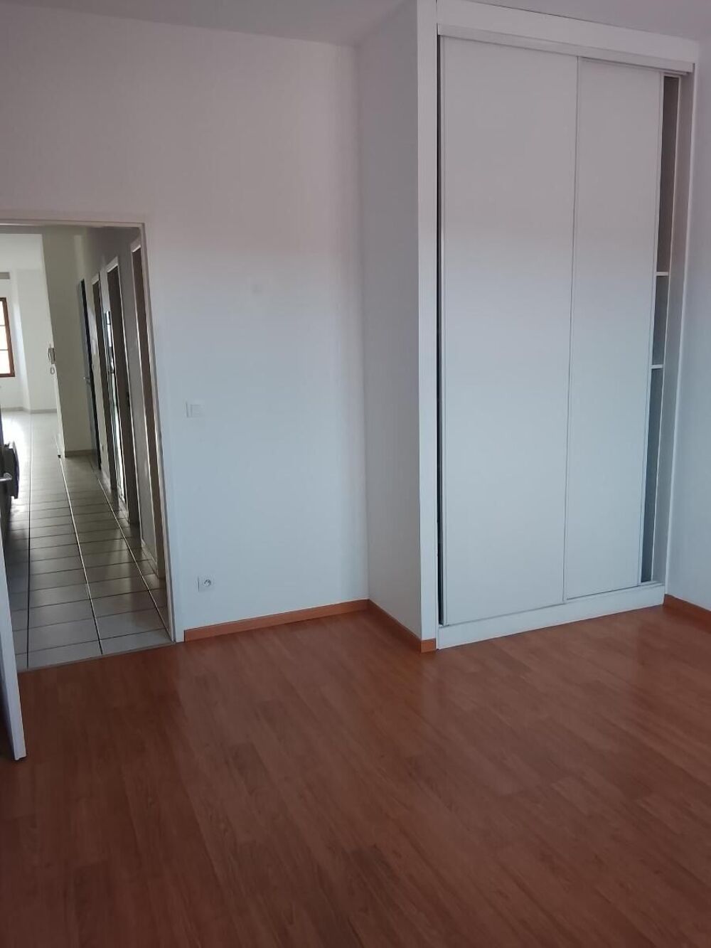 Location Appartement Location Appartement 84 m² à Montluel 799 ¤ CC /mois Montluel