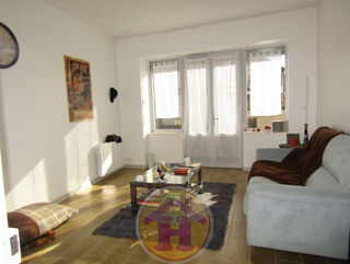  Immeuble � vendre 129 m�