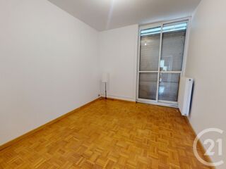  Appartement  vendre 4 pices 74 m