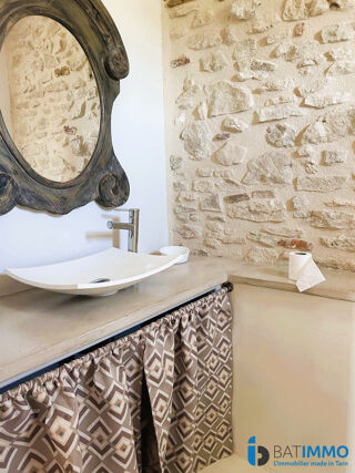  Maison � vendre 8 pi�ces 308 m�