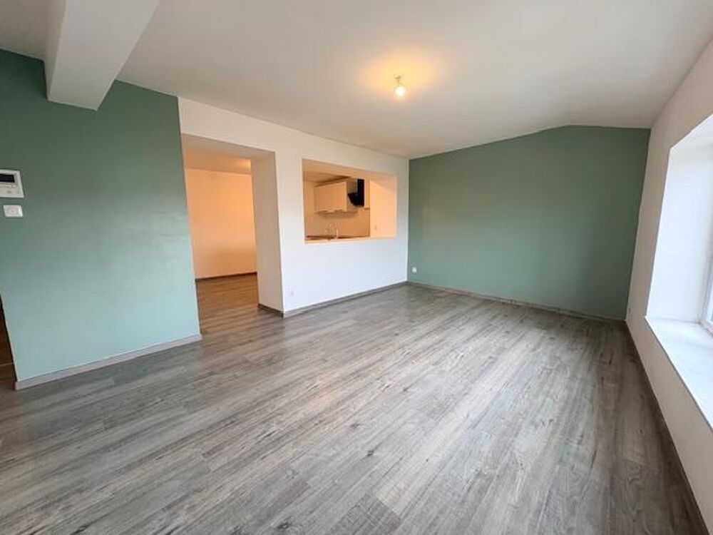 Location Appartement 69 m² à Meximieux 832 ¤ CC /mois