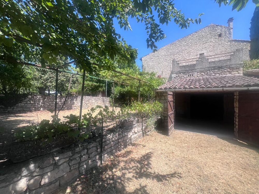 Vente Maison Maison de village en pierres avec jardin et garageProche Barjac Barjac