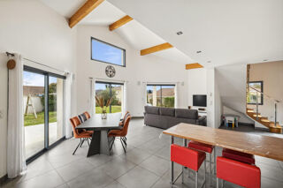  Maison � vendre 6 pi�ces 140 m�