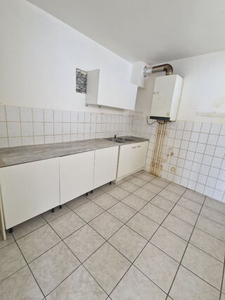  Appartement à louer 3 pièces 55 m²