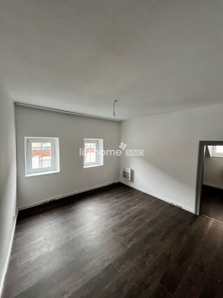  Immeuble � vendre 180 m�