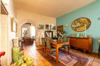  Immeuble à vendre 7 pièces 130 m²