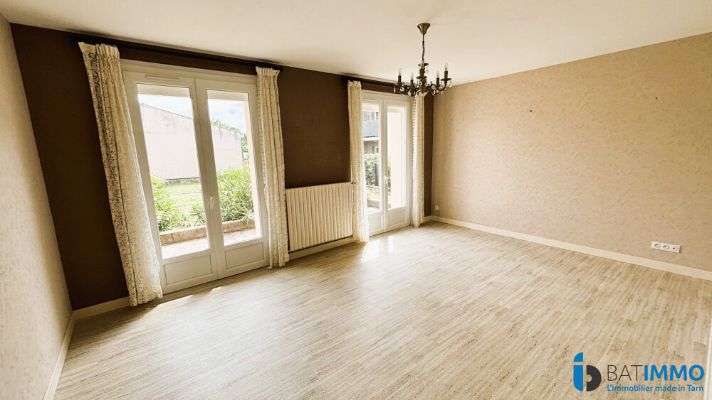 Immeuble 2 appartements + terrain constructible